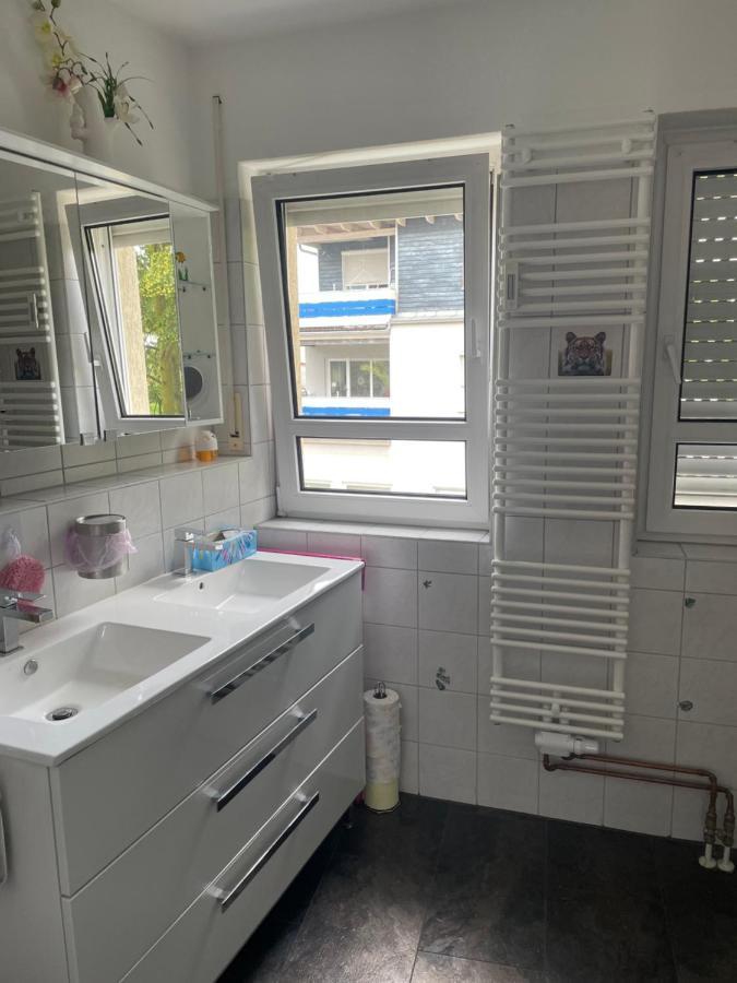 Moeblierte Wohnung Fuer Geschaeftsreisen/Ferienwohnung Plauen Stadtmitte Exterior foto